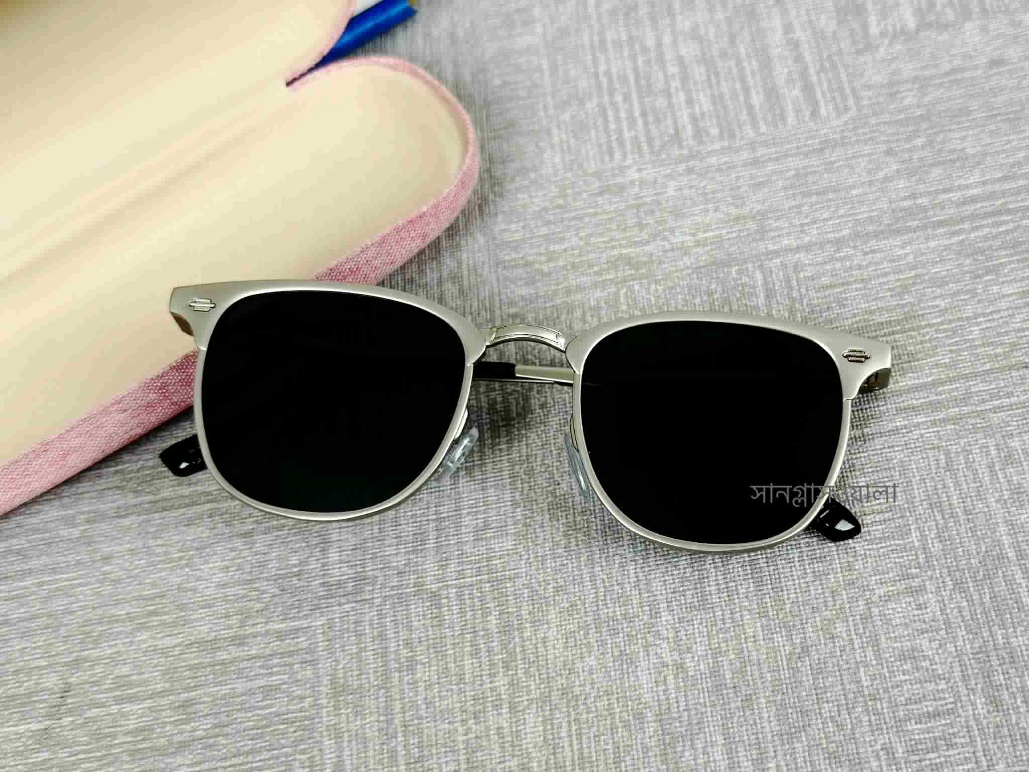 Most Demanding Sunglass 98295